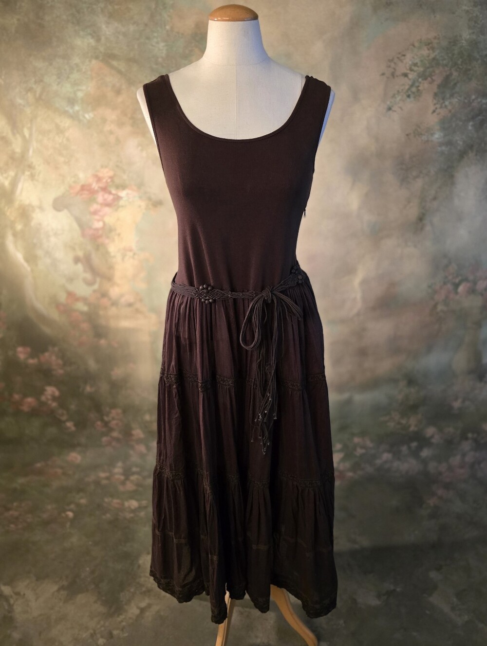 Dressbarn Vintage Brown Sleeveless Tiered Maxi Dress Beaded Macrame Belt 6P